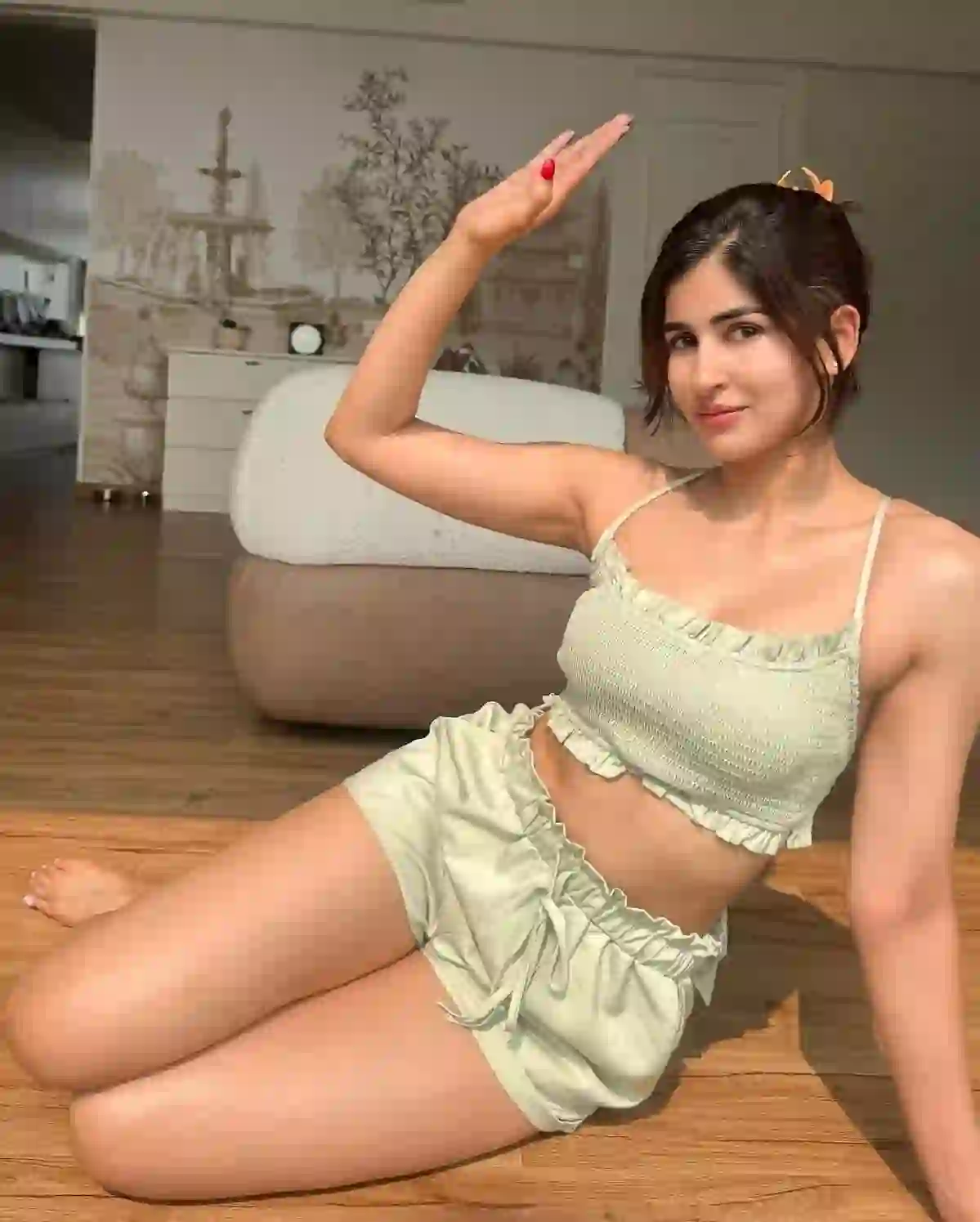 Lucknow Escorts Service