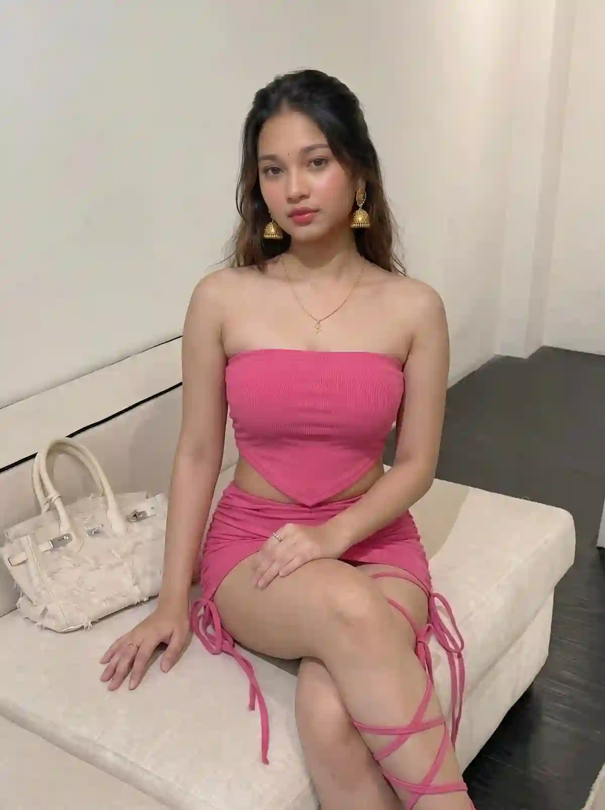 Lucknow escorts locanto