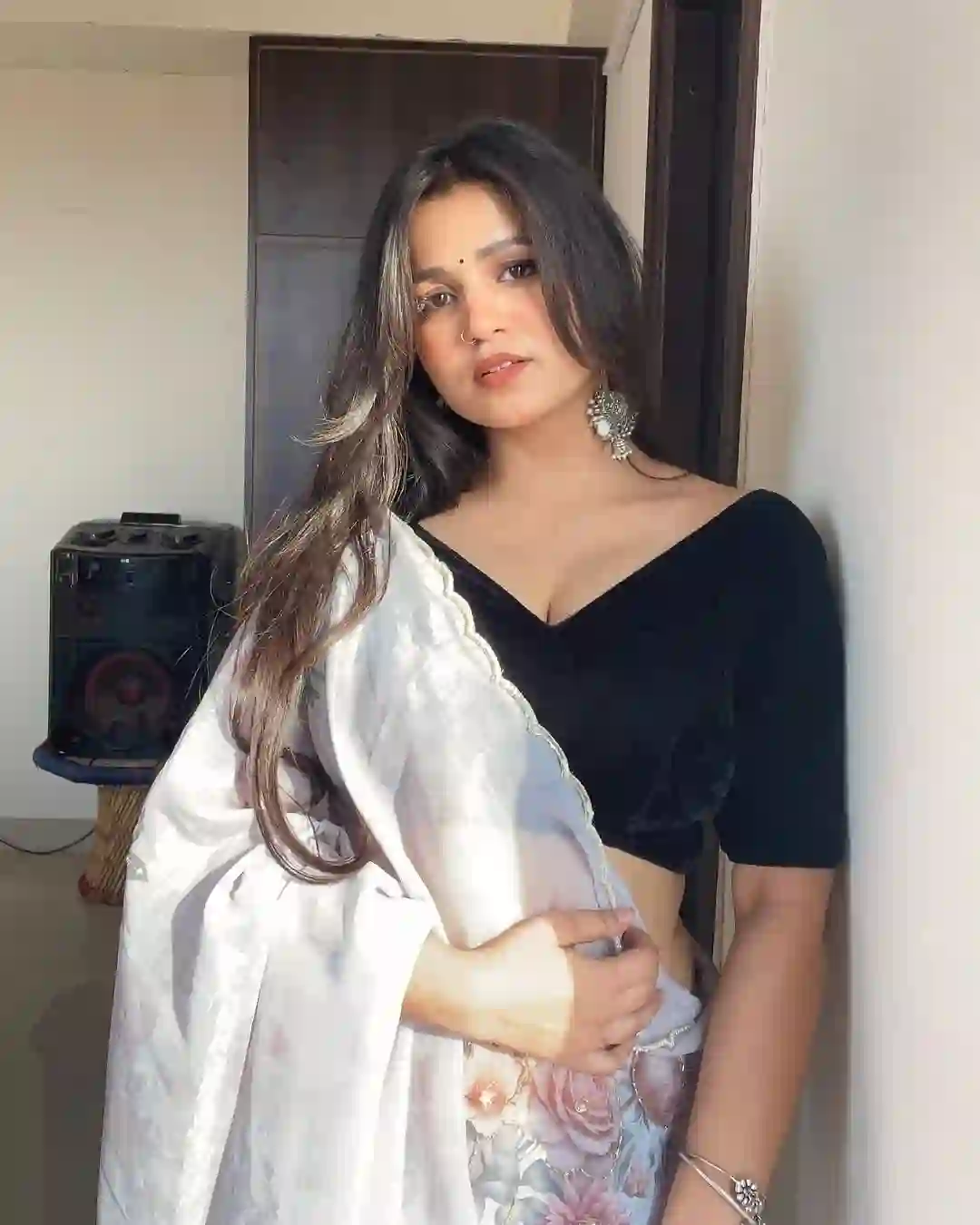 escort service Lucknow